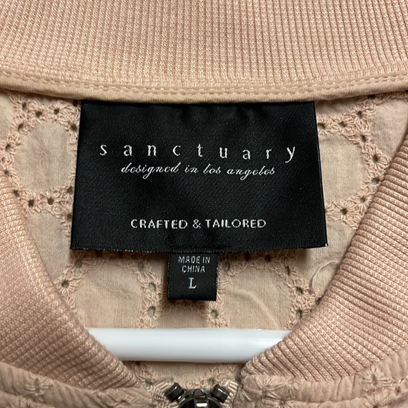 Spring eyelet jacket, size L - Picture 3 of 3